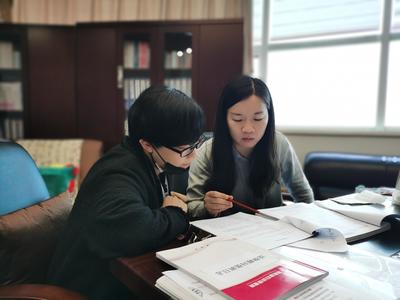 打通法律服務“最后一公里” 社會經(jīng)濟咨詢服務的橋梁作用